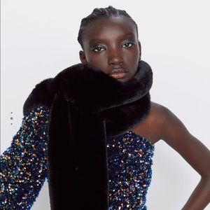 Zara faux fur stole
